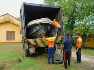 ගංවතුර අවධානමට නාවික හමුදා ක්ෂණික ප්‍රතිචාර දැක්වීමේ හා මුදවා ගැනීමේ කණ්ඩායම් සීරුවෙන්