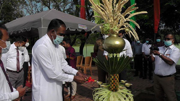 පොලොන්නරු ගල් විහාරයේදි නිදහස් සැමරුම් උළෙලක්