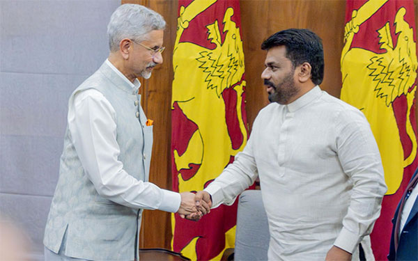 ආචාර්ය ජය­ශං­කර්ගේ පූර්ණ සහය ජන­පති අනු­රට